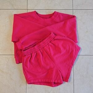 DAILY DRILLS hot pink/red Sweatshirt and Shorts Set